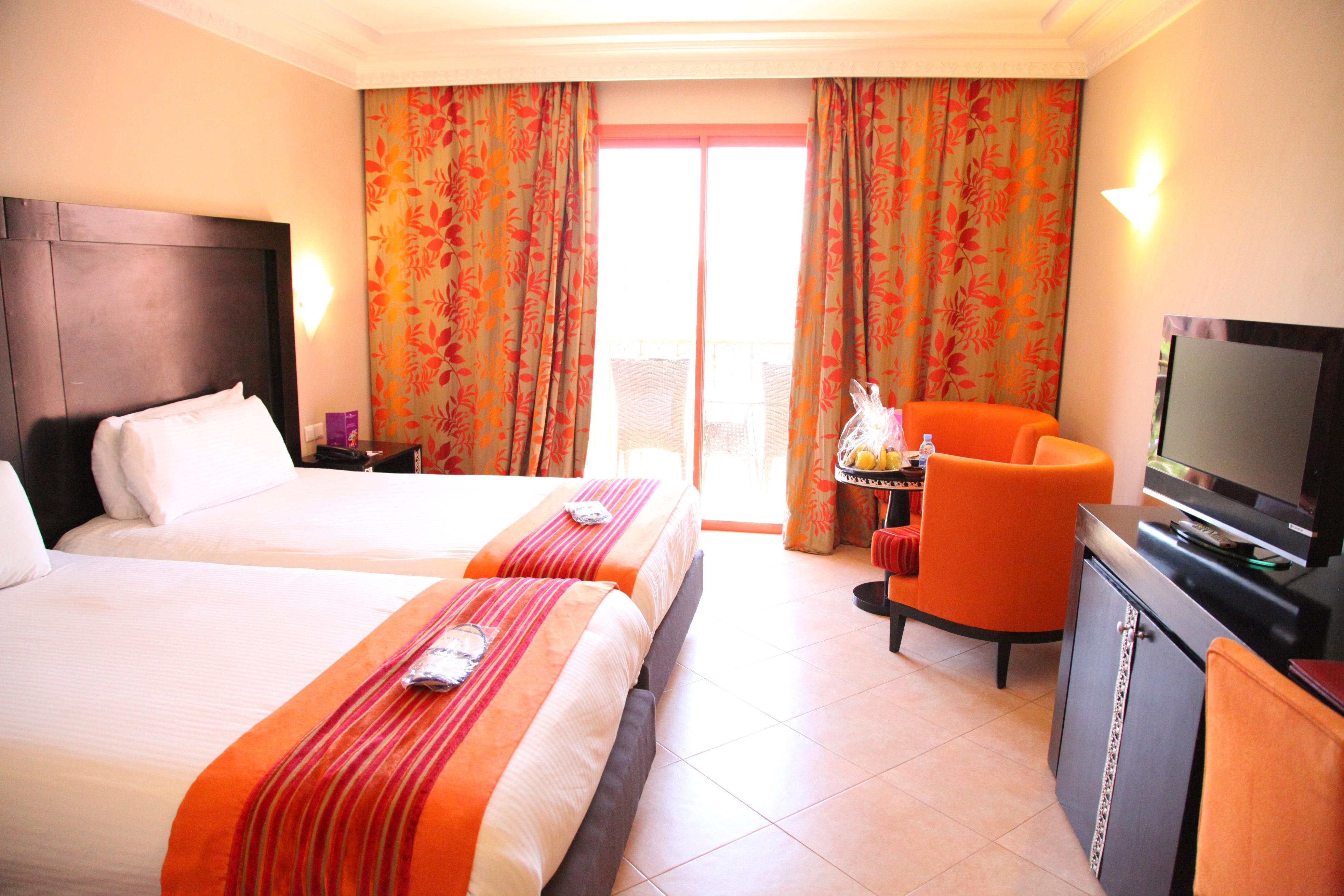 Palm Plaza Marrakech Hotel Marrakesh Ngoại thất bức ảnh A room at the hotel