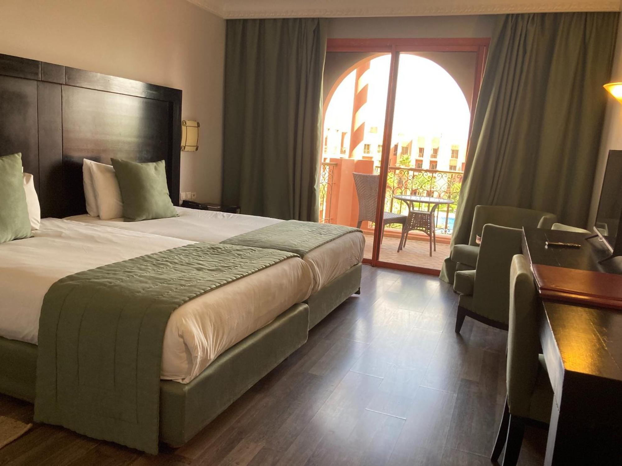 Palm Plaza Marrakech Hotel Marrakesh Ngoại thất bức ảnh A room at the hotel
